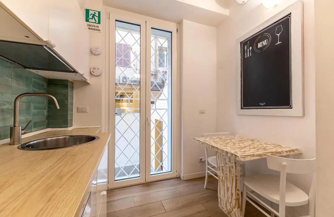 Next To Vatican Museum Luxury Flat-1